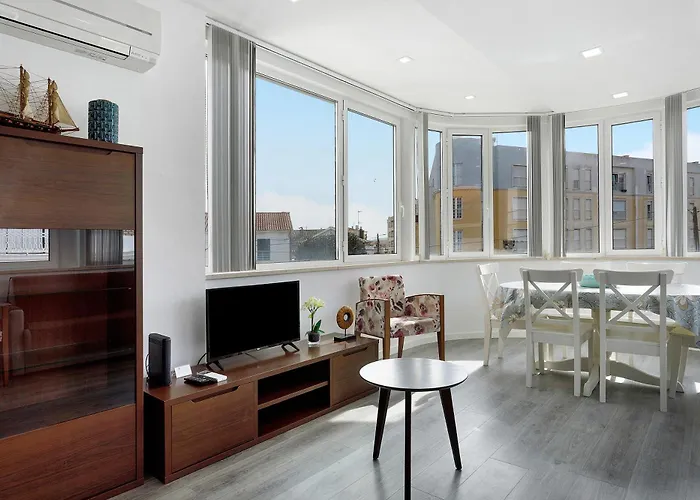 Casa Dos Terracos T3 1º * סאו מרטיניו דו פורטו